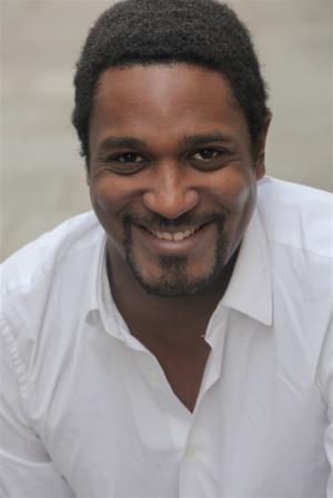 Daniel Njo Lobé's poster