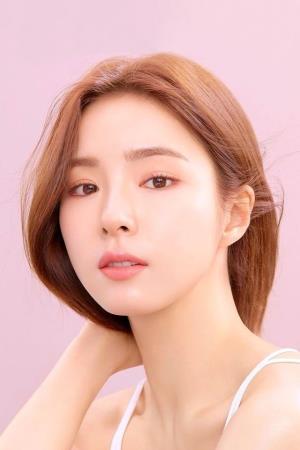 Shin Se-kyung's poster
