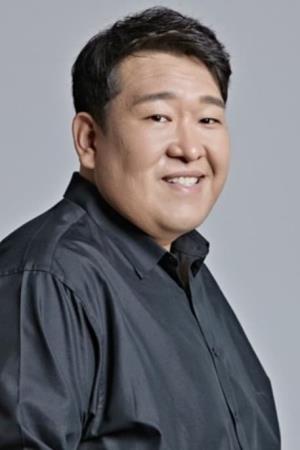 Son Sang-kyung's poster