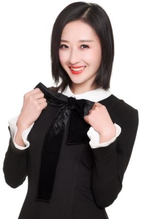 Yin Yijia's poster