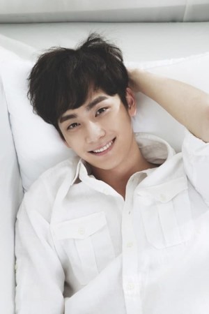 Jo Yoon-woo's poster