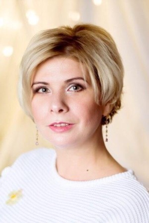 Mariya Tsvetkova-Ovsyannikova's poster