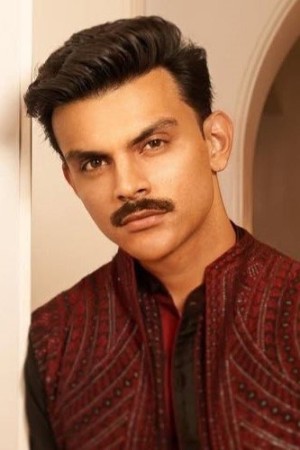 Veer Pahariya's poster