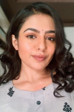 Aarjavee's poster