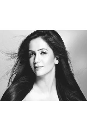 Esha Tewari's poster