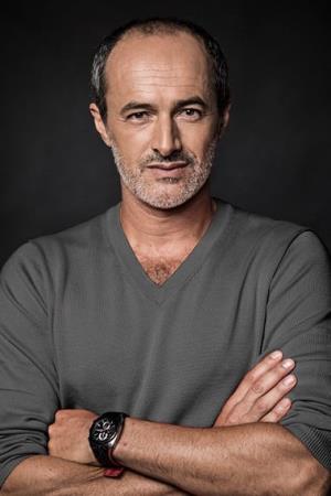 Carlos Alcántara Poster