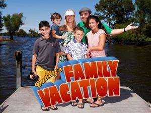 Buddy's Family Vacation Poster