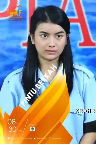 KISAH SUKSES PEMBANTU JADI MANAJER Poster